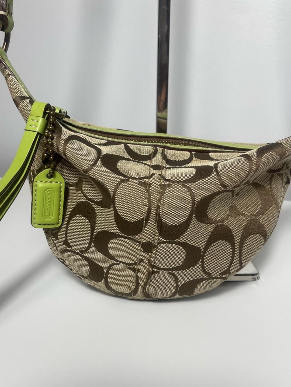Coach Vintage Signature C Mini Khaki/Green Swingpack-COA